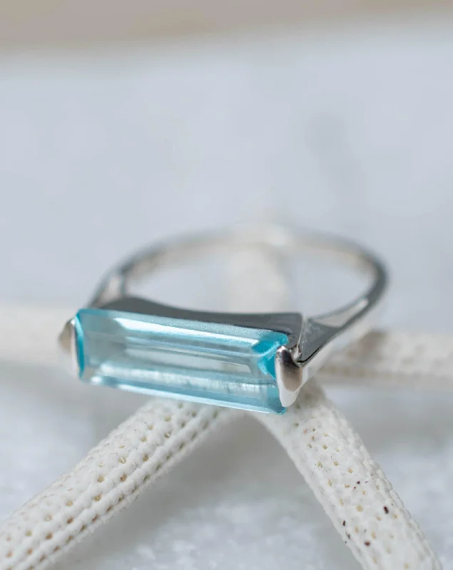 platinum wedding rings for women-Carine Ring ~ Blue Topaz Hydro ~ Sterling Silver 925 ~ MR229