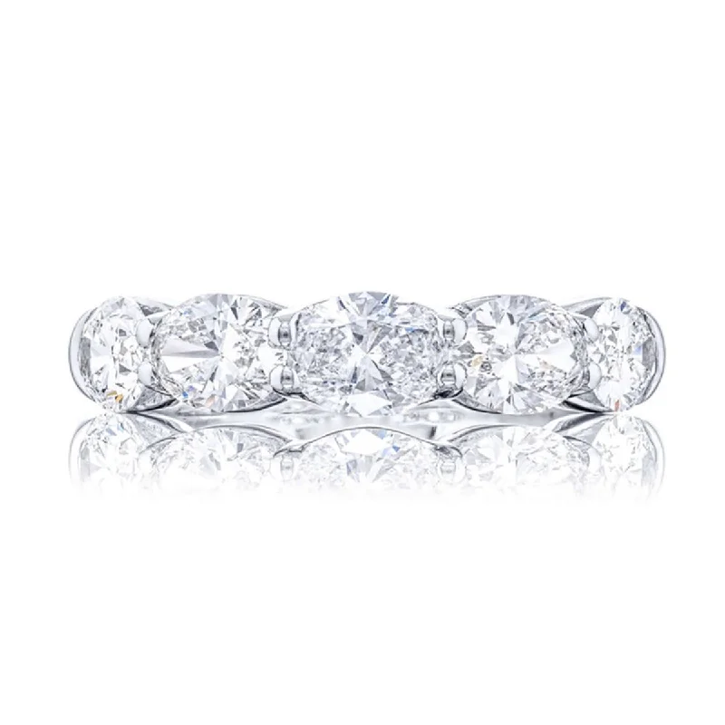 lab-grown diamond engagement rings for women-Platinum Oval Diamond Wedding Band