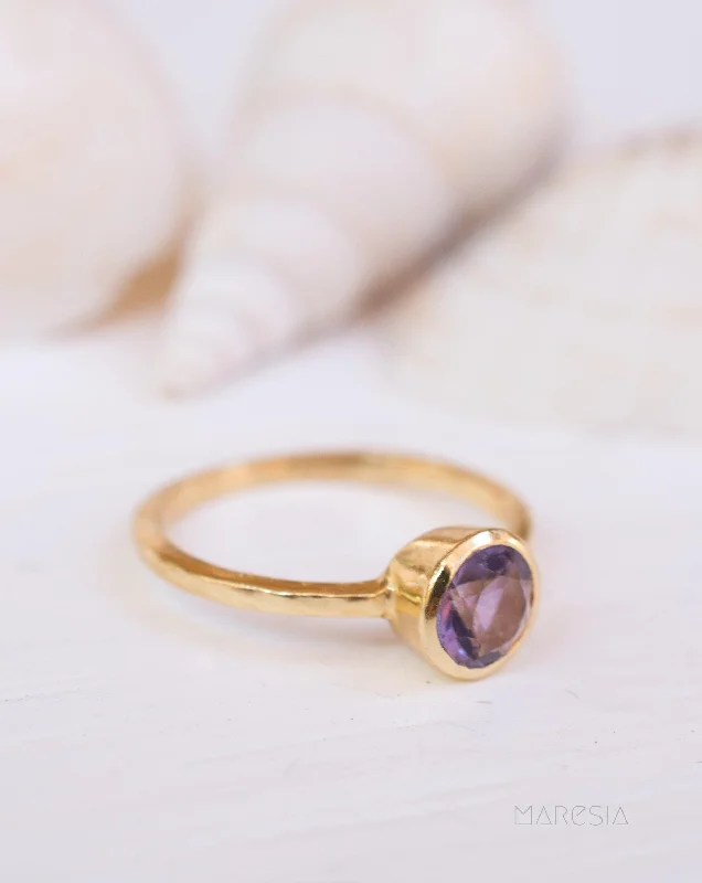 vintage rings for women-Amethyst Gold Ring ~ 18k Gold Plated ~ MR213