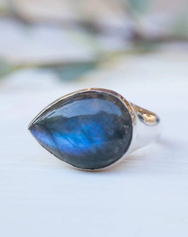 custom made rings for women-Rainbow Labradorite Ring ~ Sterling Silver 925 ~MR274