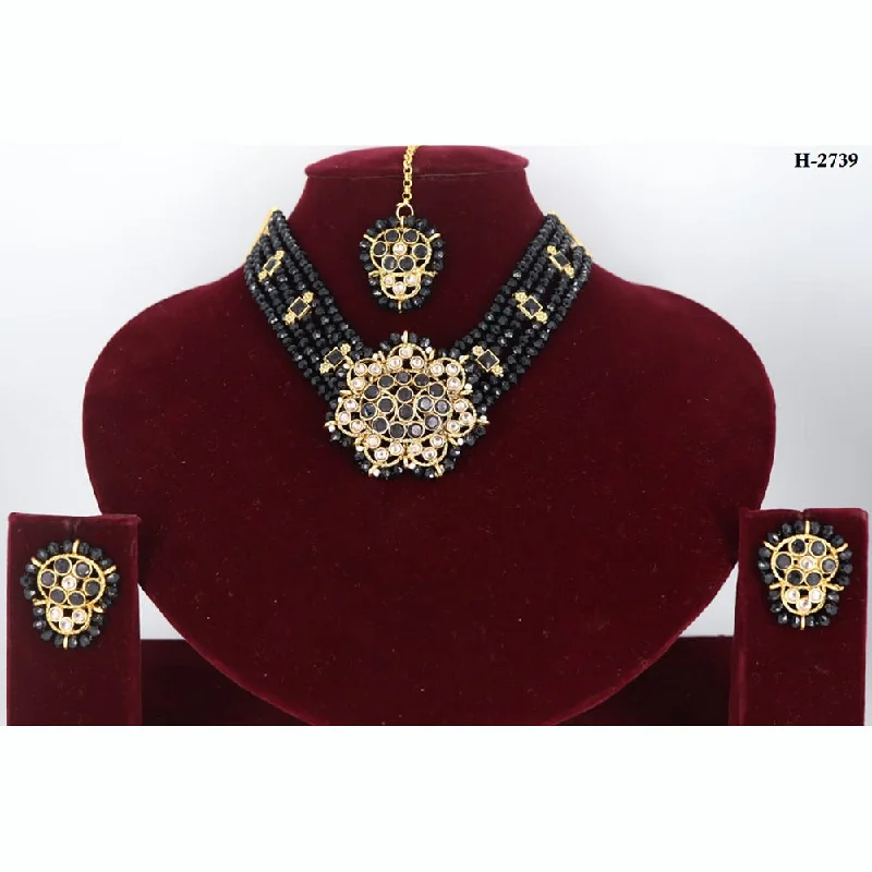 designer necklaces for women-Corbeda Fashion Gold Plated Pota Stone Necklace Set