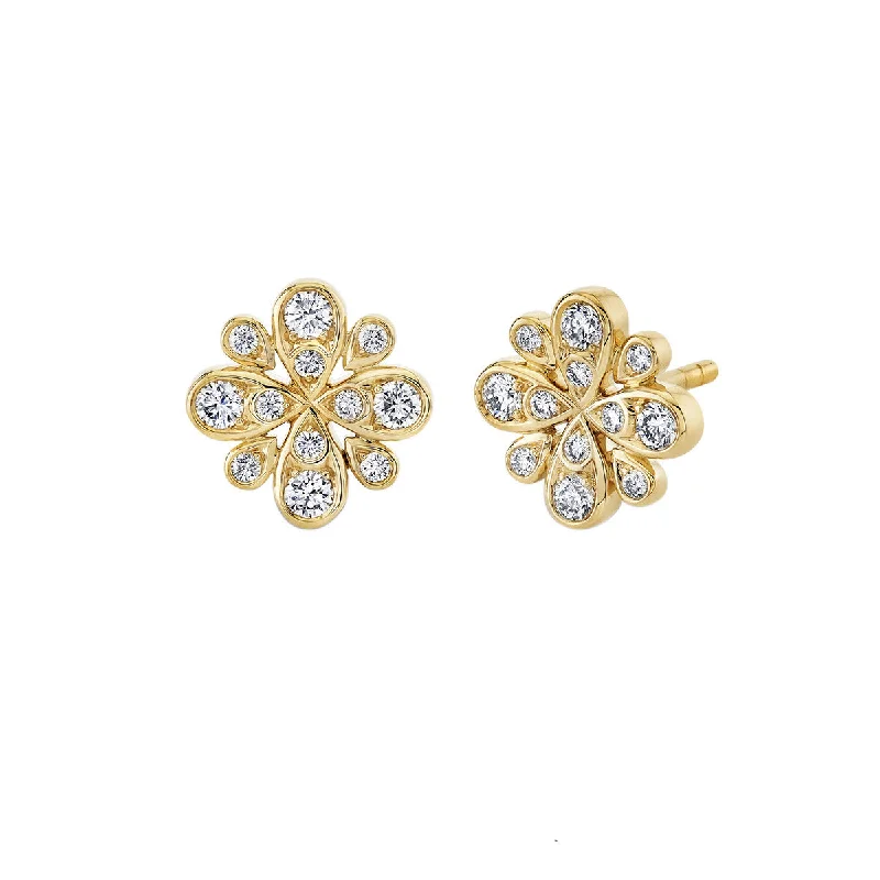 geometric earrings for women-Scallop Jubilee Stud Earrings