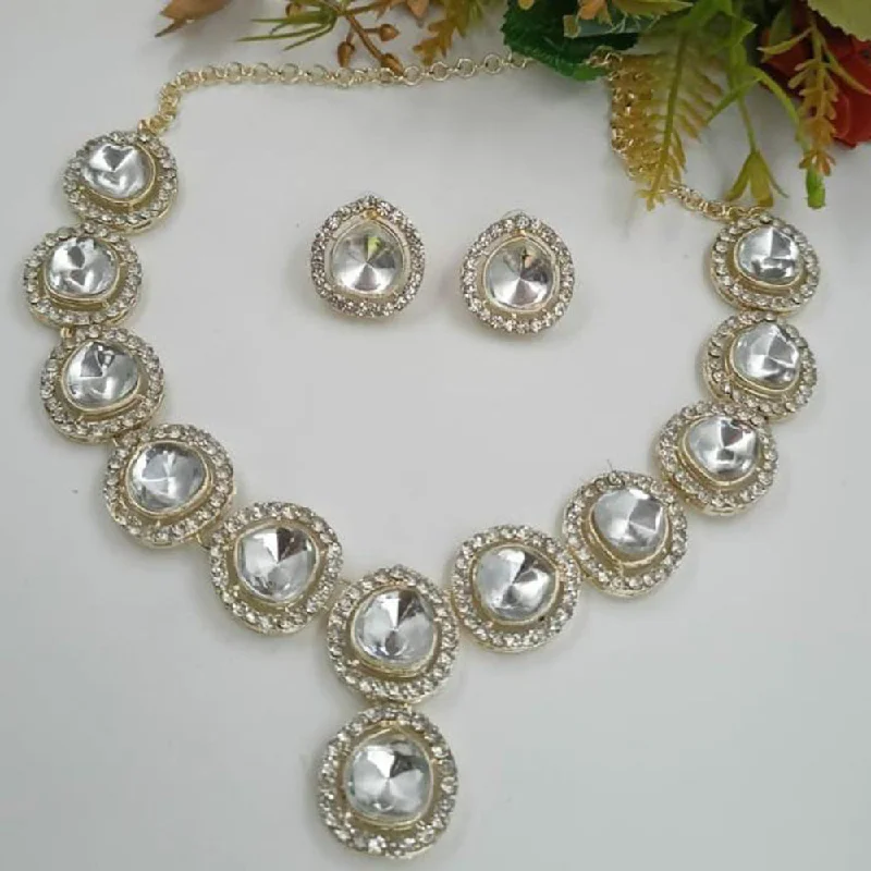 diamond pendants for women-Manisha Jewellery Kundan Necklace Set