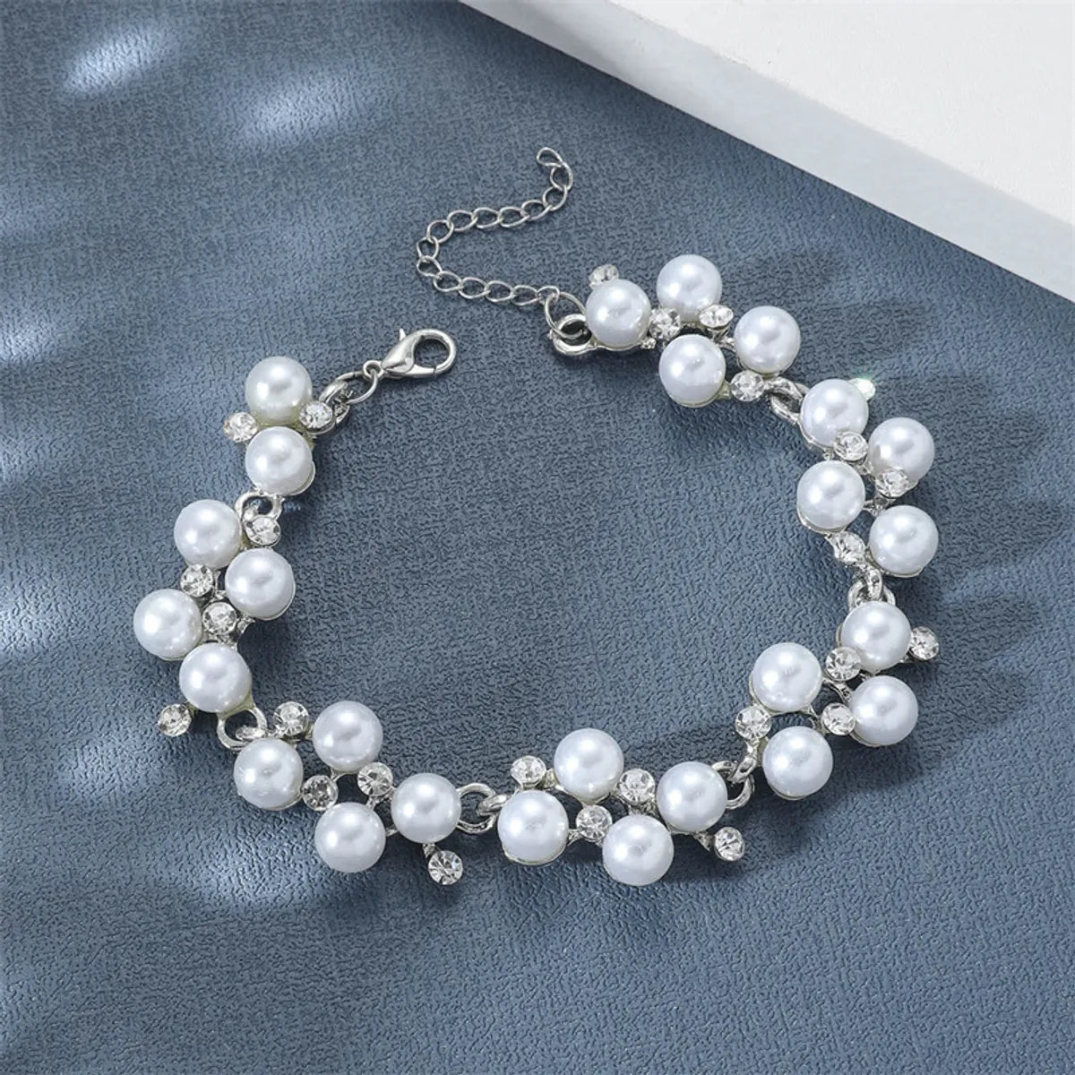 silver cuff bracelets for women-Elegant Sweet Round Artificial Pearls Rhinestones Alloy Wholesale Bracelets