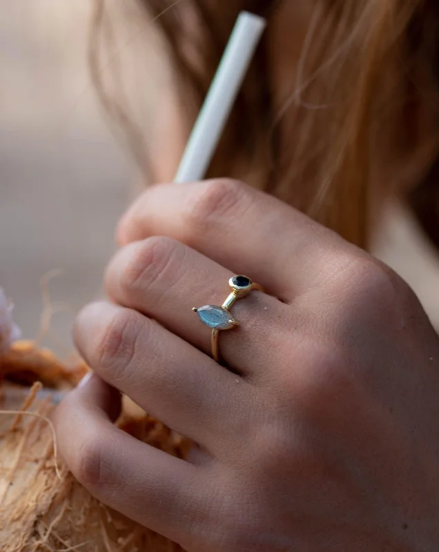 dainty rings for women-Rainbow Labradorite & Black Onyx Ring~ 18k Gold Plated~  MR157