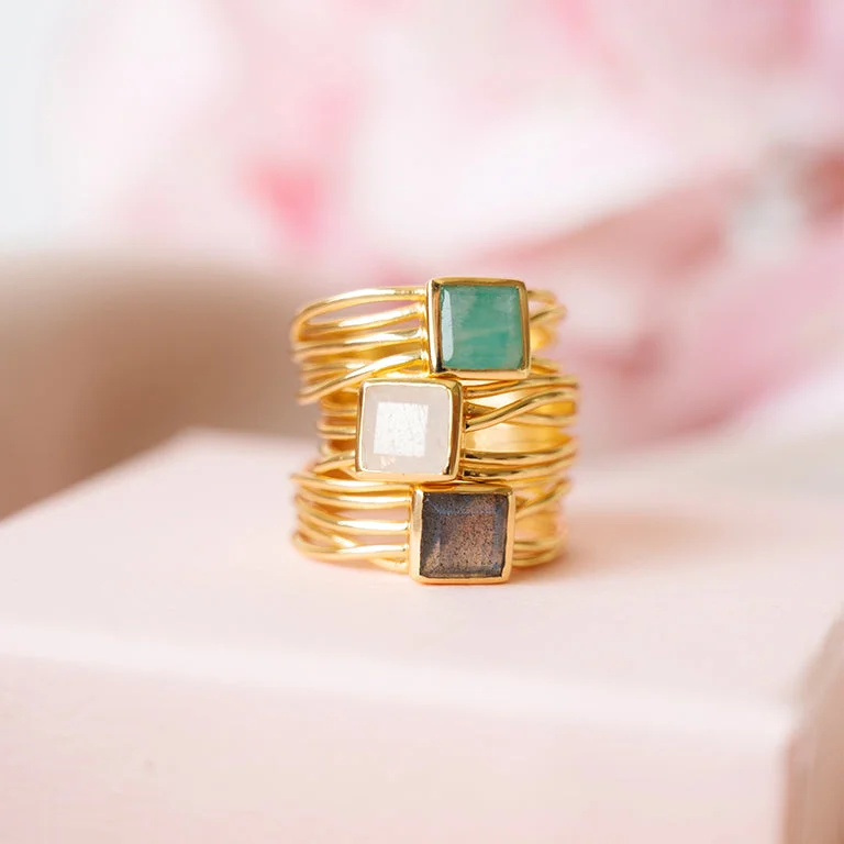 white gold rings for women-Wired Ring with Square Gem