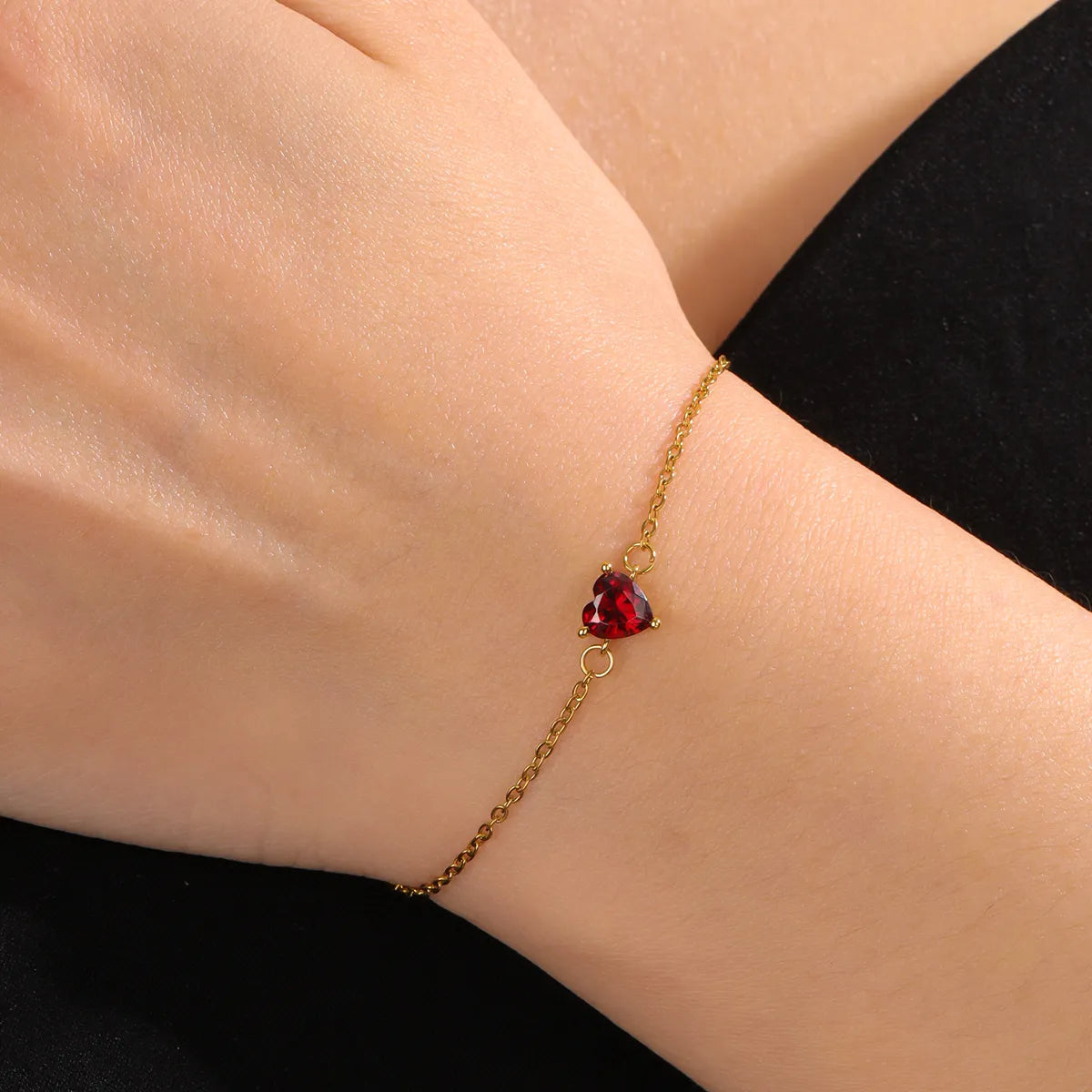 chunky bracelets for women-Copper 18K Gold Plated Sweet Simple Style Plating Inlay Heart Shape Zircon Bracelets