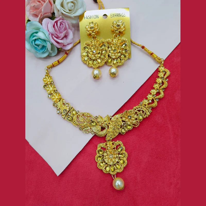 eco-friendly necklaces for women-Manisha Jewellery  Gold Plated Crystal Stone Necklace Set