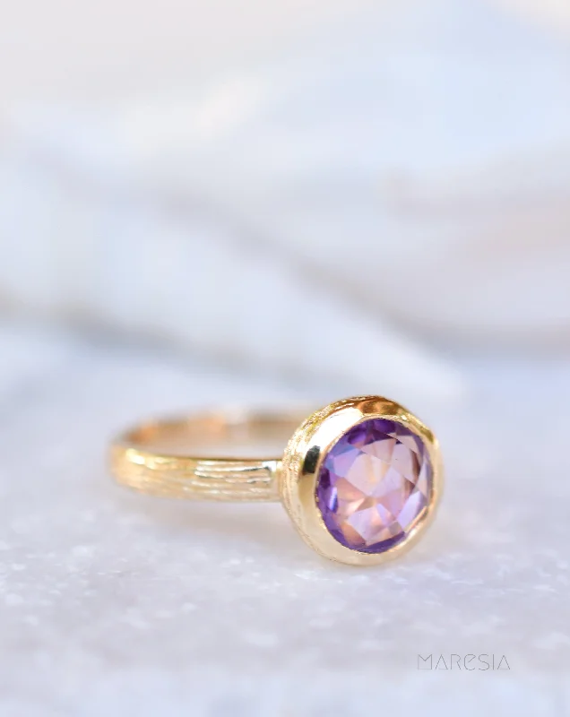 luxury rings for women-Renata Amethyst Gold Ring ~ 18k Gold Plated ~ SMR121